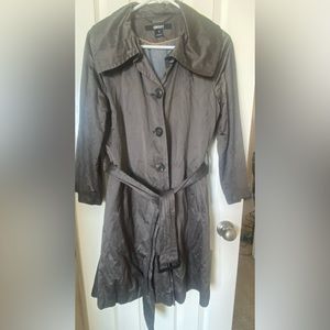 DKNY size small  gray 3/4 sleeve Belted Trench Coat
